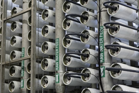 Photo of an array of reverse osmosis vessels